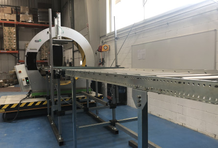 Фото товара: Автоматический горизонтальный обмотчик Plasticband ATIS 160