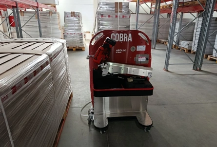 Фото товара: Мобильная полуавтоматическая стреппинг-система Cobra Apollo Strap™