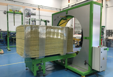Фото товара: Автоматический горизонтальный обмотчик Plasticband ATIS 200
